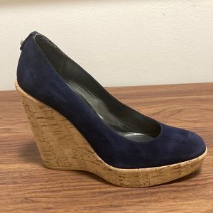 Stuart Weitzman Corkswoon Wedge Pump Navy Suede. Size 7.5 M.